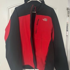 Men’s L North Face Soft Shell